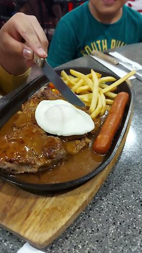 Comentarii opinii despre Daddy Village Restaurant Sdn Bhd