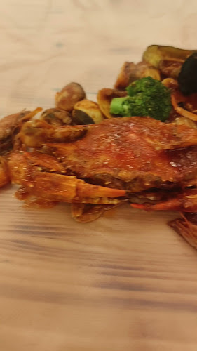 TAKIR SHELLOUT - Gastronomi dan perhotelan