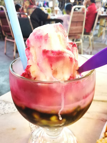 Happy Owl Cafe - Ipoh