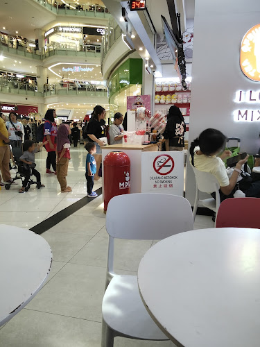 Mixue NU Sentral - Gastronomi dan perhotelan