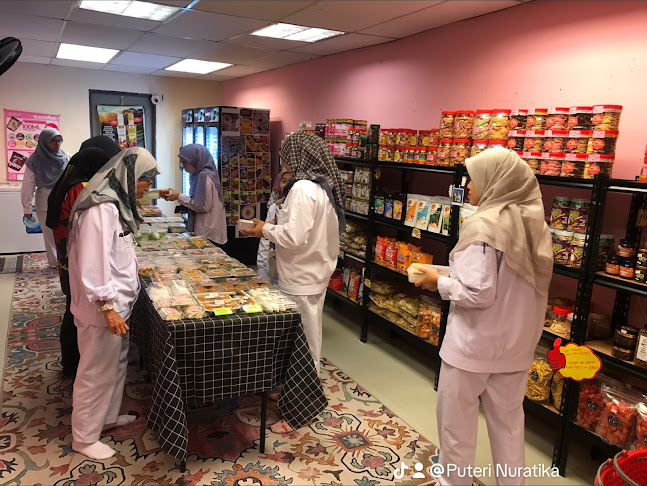 CEO Pemanis - Alor Gajah