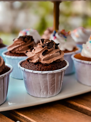 Moaci Street Cafe - Gastronomi dan perhotelan