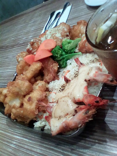 AEON Mall, Jln Akuatik 13/64, Seksyen 13, 40100 Shah Alam, Selangor