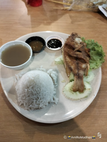 Warung Nurmie Seafood - Seremban