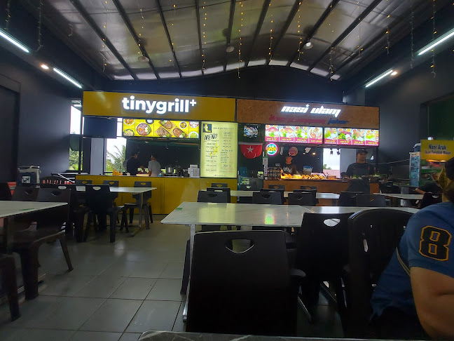 Opinii despre Warong 2000 Petra Jaya în Kuching - Gastronomi dan perhotelan