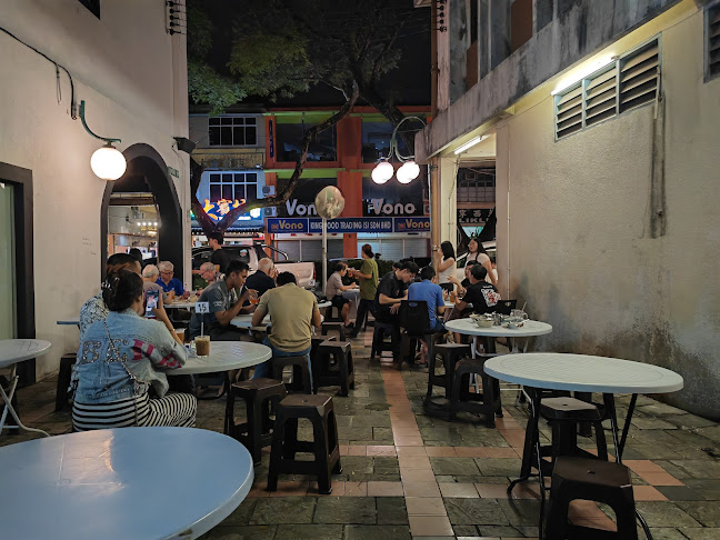 98, Jln Padungan, 93100 Kuching, Sarawak