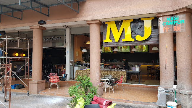 MJ Café & Restaurant