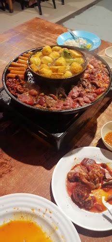 Sentral Kafe - Gastronomi dan perhotelan