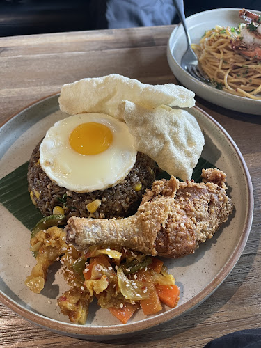 COMMONS by Food Journal Group - Gastronomi dan perhotelan