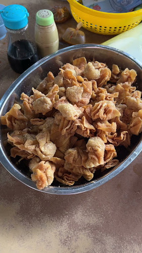 Pusat Makanan Lye Lye - Gastronomi dan perhotelan