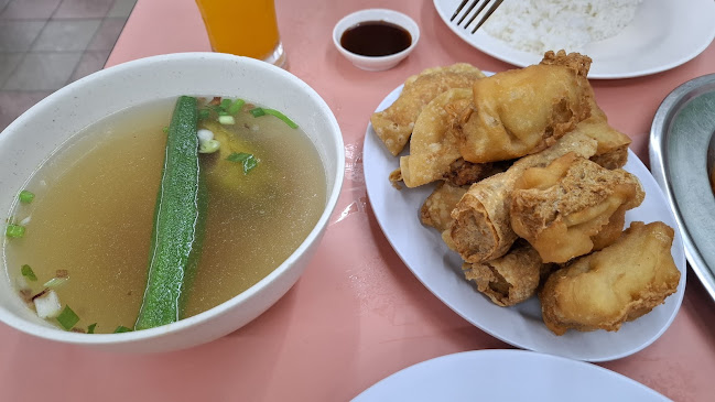 Restoran Home Town Yong Tow Foo (Ampang Point Branch) - Ampang