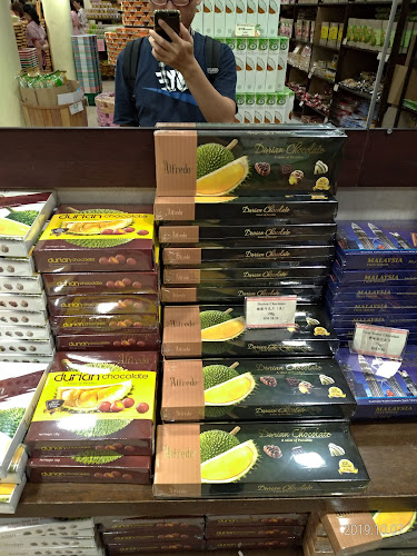 Comentarii opinii despre Restoran Ikan Bakar Muara Sg Melaka