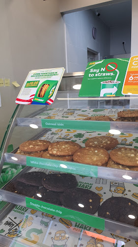 Subway @ BHPetrol Bandar Baru Tunjong - Gastronomi dan perhotelan