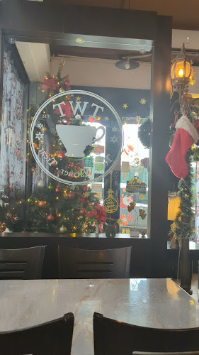 TWT cafe Tea Warmer Treat - Gastronomi dan perhotelan