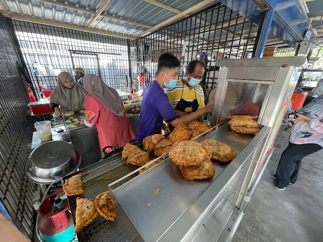 Mutiara Karipap • Jalan Larut