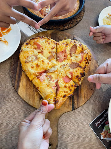 KFC Taman Perling DT - Gastronomi dan perhotelan