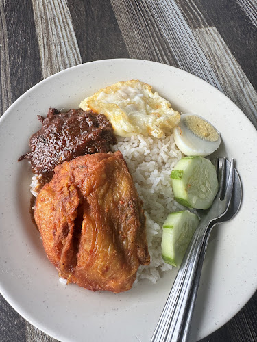 Lot 7012, Kampung Buluh, 21700 Kuala Berang, Terengganu