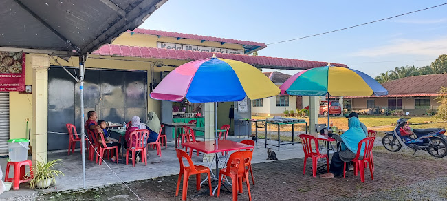 Kedai makan Kak Lang