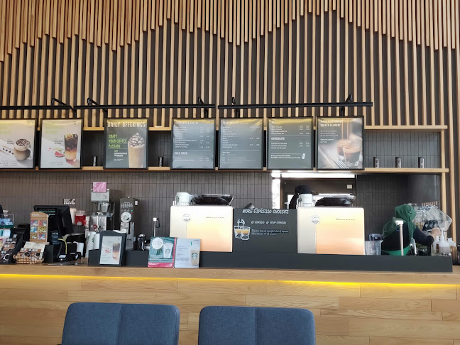 Starbucks DT Malim Jaya
