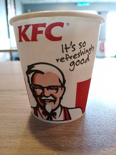 Opinii despre KFC în Kota Kinabalu - Gastronomi dan perhotelan