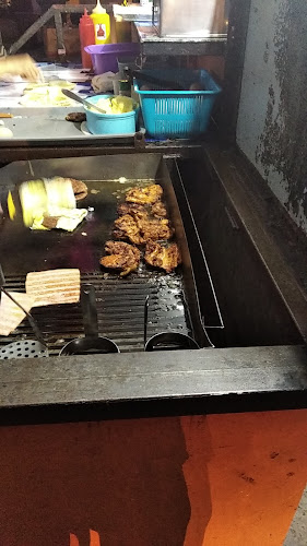 Black Karkun Home Made Burger - Sibu