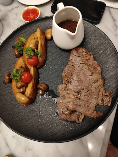 Durbar at FMS - Gastronomi dan perhotelan