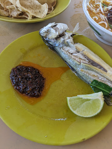 Ah Yan Fish Noodle 阿燕鱼面 - Gastronomi dan perhotelan