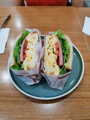 C U Latte - Coffee Unlimited - Gastronomi dan perhotelan