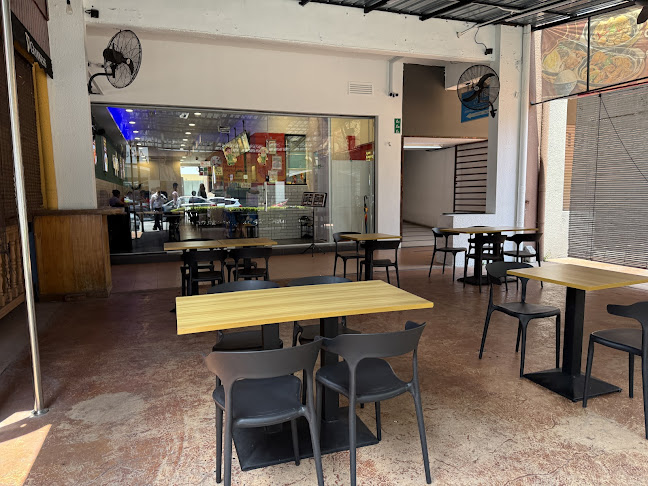 Mr Roasted Greentown (Restoran Cina Muslim) - Gastronomi dan perhotelan