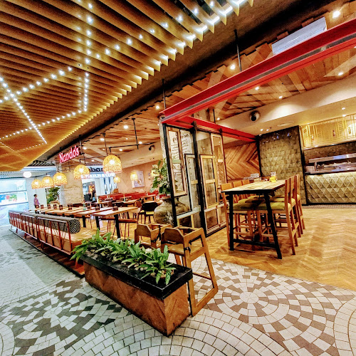 Nando's • 1 Utama - Gastronomi dan perhotelan