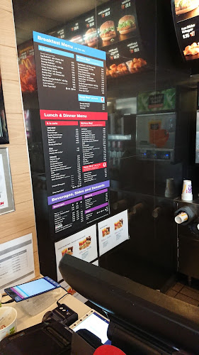 Layby 3, Hentian Sebelah Petaling Jaya, Lebuhraya Damansara Puchong, Bandar Sunway, Pjs 9, 47600 Petaling Jaya, Selangor