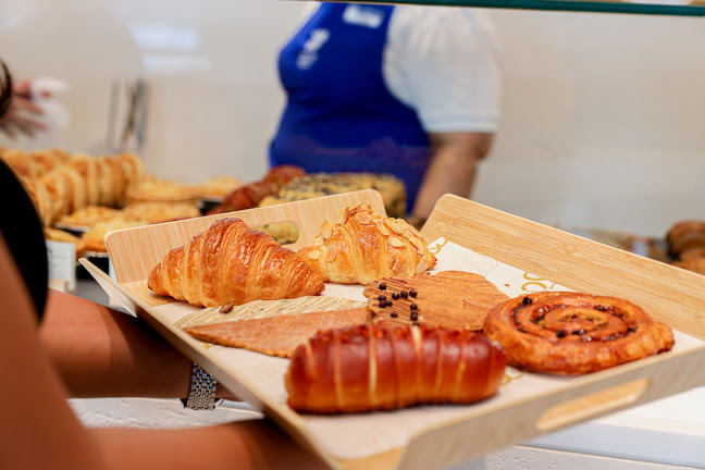 ZUS, Coffee Meets Pastry - 1 Utama Shopping Centre - Gastronomi dan perhotelan