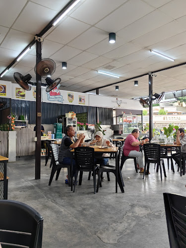 96, Jln Beringin, Taman Melodies, 80250 Johor Bahru, Johor Darul Ta'zim