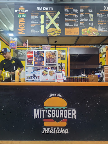 Comentarii opinii despre Mits Burger Melaka Baru