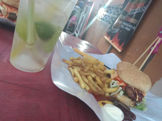 Comentarii opinii despre D'raz Burger Station