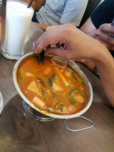 Comentarii opinii despre Sitiawan Strawberry Kafe