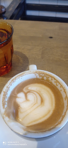 Comentarii opinii despre Kantin & Co