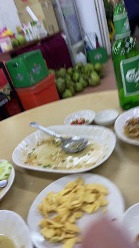 Opinii despre Uncle Ng Restaurant 皇廷囍宴海鲜酒家 în Kuala Terengganu - Gastronomi dan perhotelan