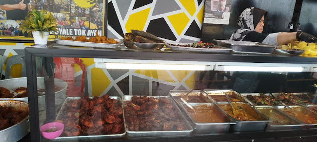 Nasi Royale Tok Ayah ( Original Malay Nasi Kandar ) - Gopeng