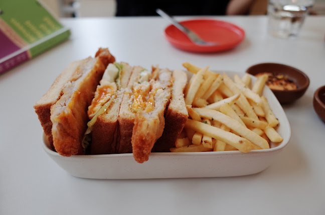 MokMok - Gastronomi dan perhotelan