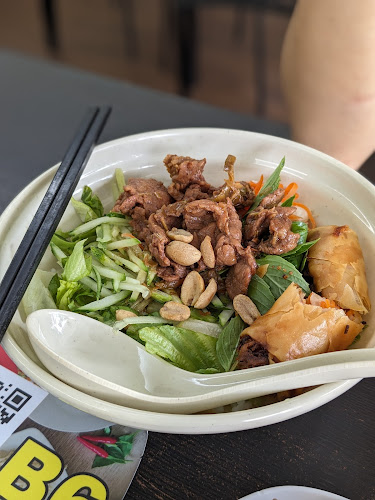 Comentarii opinii despre Ara Vietnamese Noodles