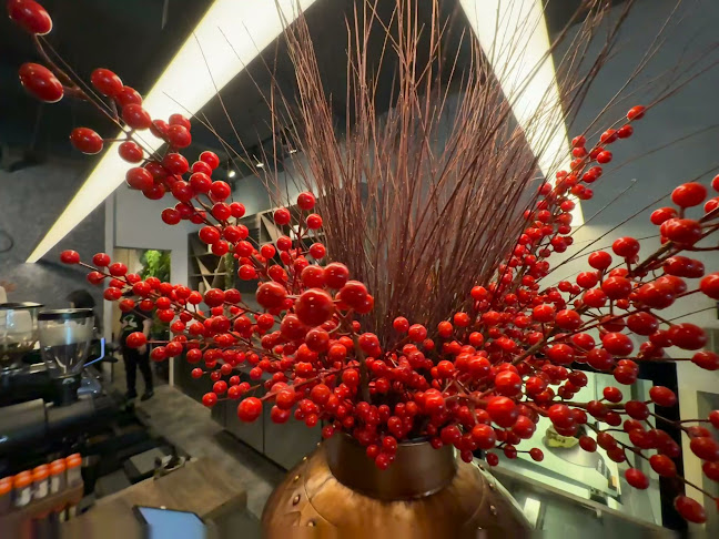 +90 Specialty (Plus Ninety Specialty) - Gastronomi dan perhotelan