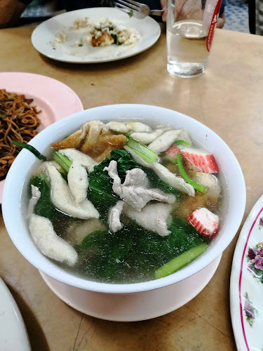 Opinii despre Restoran Pin Sim Sing Kee în Menglembu - Gastronomi dan perhotelan