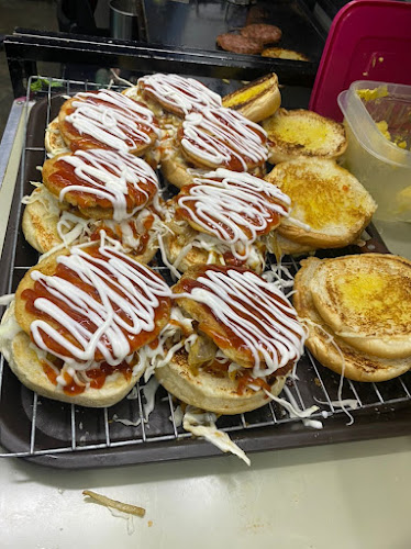 Comentarii opinii despre Burger Hoods