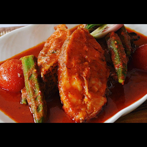 Opinii despre Ayam Penyet Banjir Bandar Medini(Legoland ) în Iskandar Puteri - Gastronomi dan perhotelan