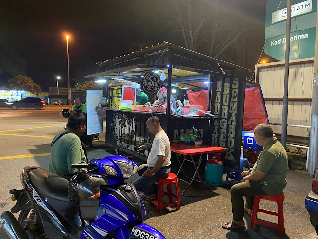 Opinii despre RADIAH BURGER în Melaka - Gastronomi dan perhotelan