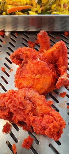 Jalan Zirkon E7/E, Seksyen 7, 40000 Shah Alam, Selangor