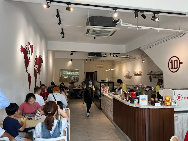 Opinii despre 10 Studio Cafe în Ipoh - Gastronomi dan perhotelan