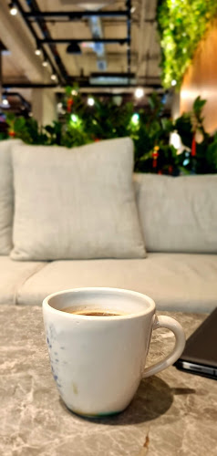 Opinii despre Flow Coffee în Kota Kinabalu - Gastronomi dan perhotelan