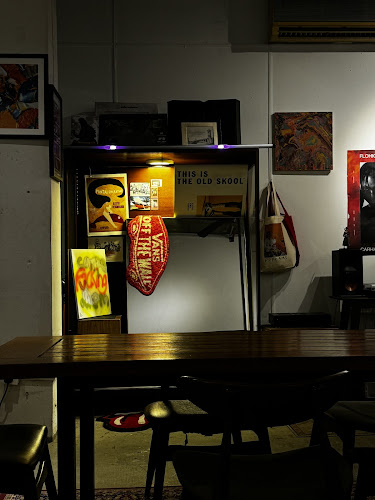 Jilid Enam - Gastronomi dan perhotelan